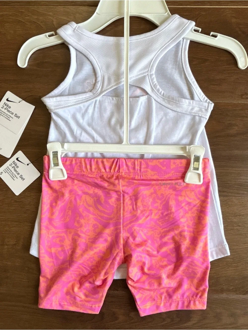 Nike Dri-Fit Girls Two Piece Set Size 5 Tank Top & Shorts